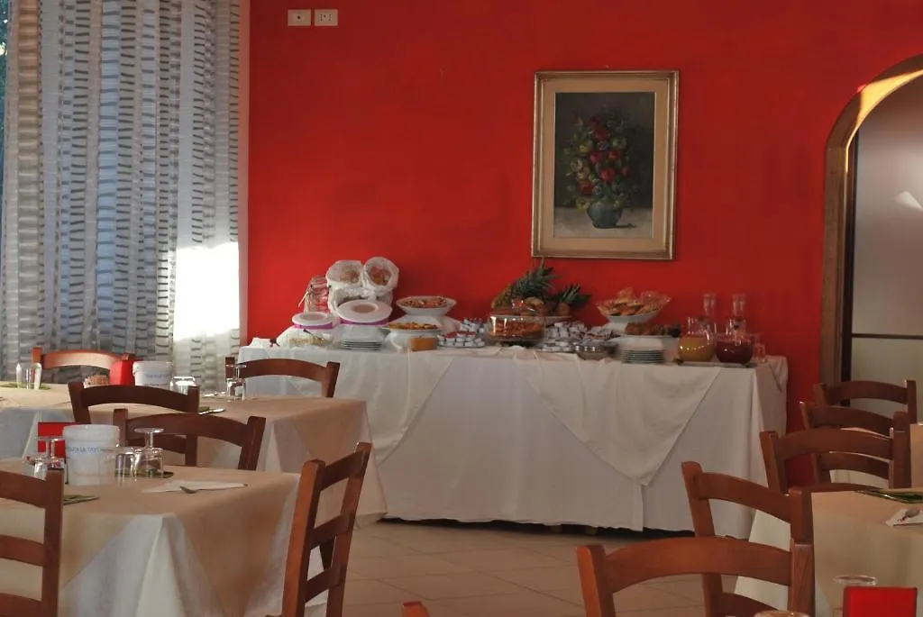 Albergo Smeraldo Castelnuovo Magra 2*,  Italy