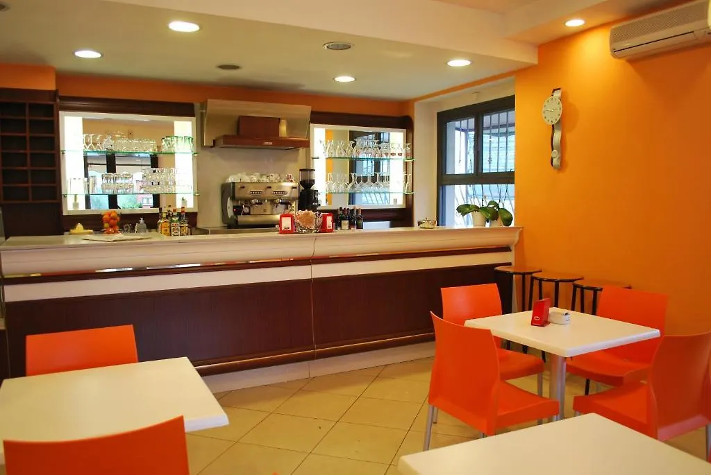 Szálloda Albergo Smeraldo Castelnuovo Magra