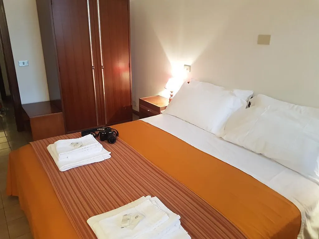 Albergo Smeraldo Castelnuovo Magra 2*,